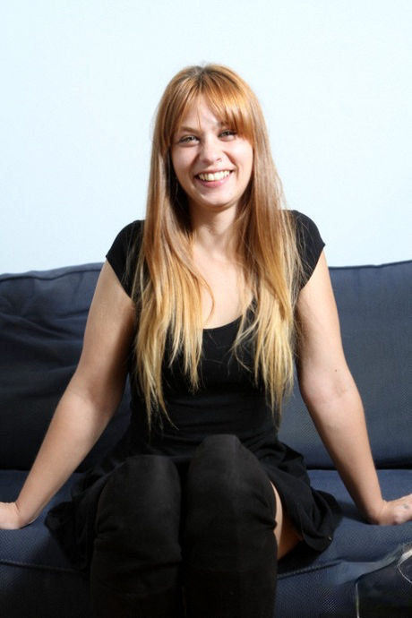 Amateur Girl Sasha Paradis Tries Casting For The First Time And Loves It A Lot - AMATEUREURO